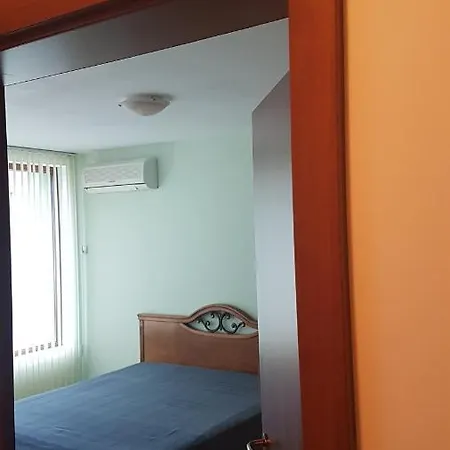 стефи Pomorie