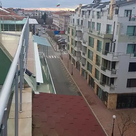 апартамент стефи * Pomorie