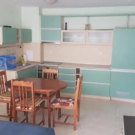 апартамент стефи Appartement Pomorie